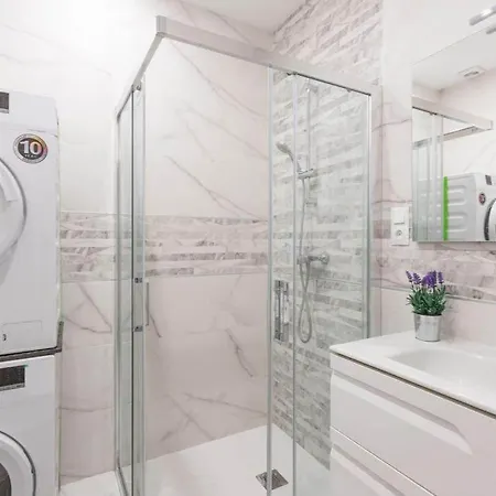 アパート Beautiful And Elegant One Bedroom